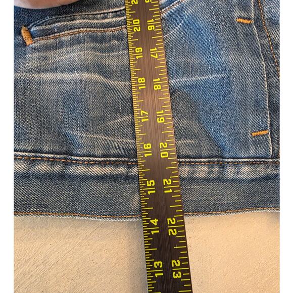 Levi's Women's Denim Sherpa Lined Jacket SZ Large Trucker - Picture 9 of 9